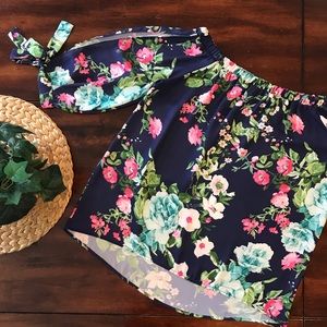 STACI FRATI Off Shoulder Floral 3/4 Sleeve Top